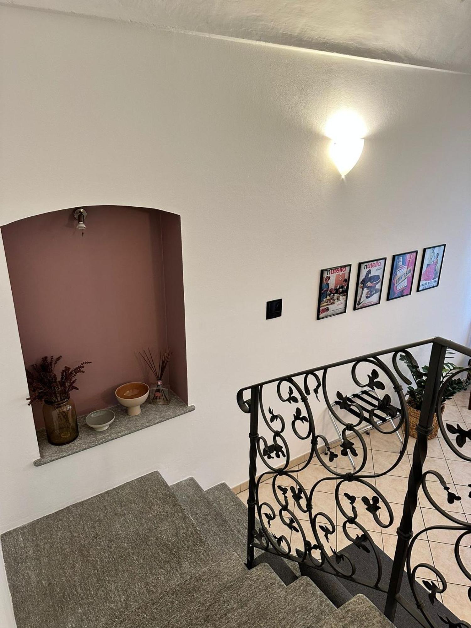 Le Tre Ca', Ca' Cecilia, Ca' Nina, Ca' Vittoria Apartment อัสตี ภายนอก รูปภาพ